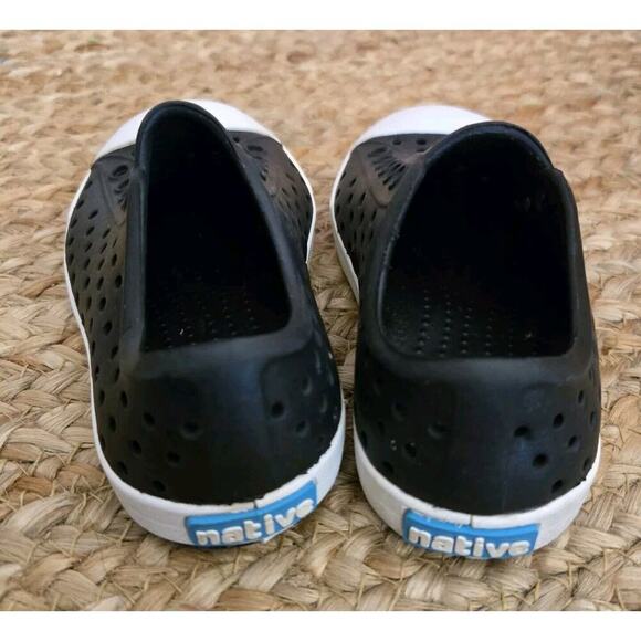 Native Shoes Jefferson Size C6 Black - Toddler Boys/Girls **Has shrunk fits C4‎ - Picture 4 of 4
